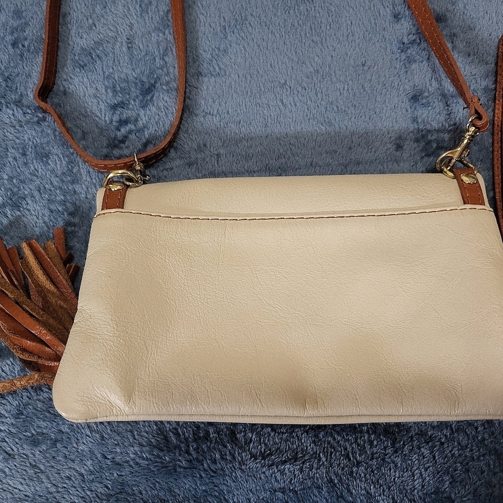 Vera Pelle Elegant Cream and Tan Crossbody Bag - Picture 11 of 11